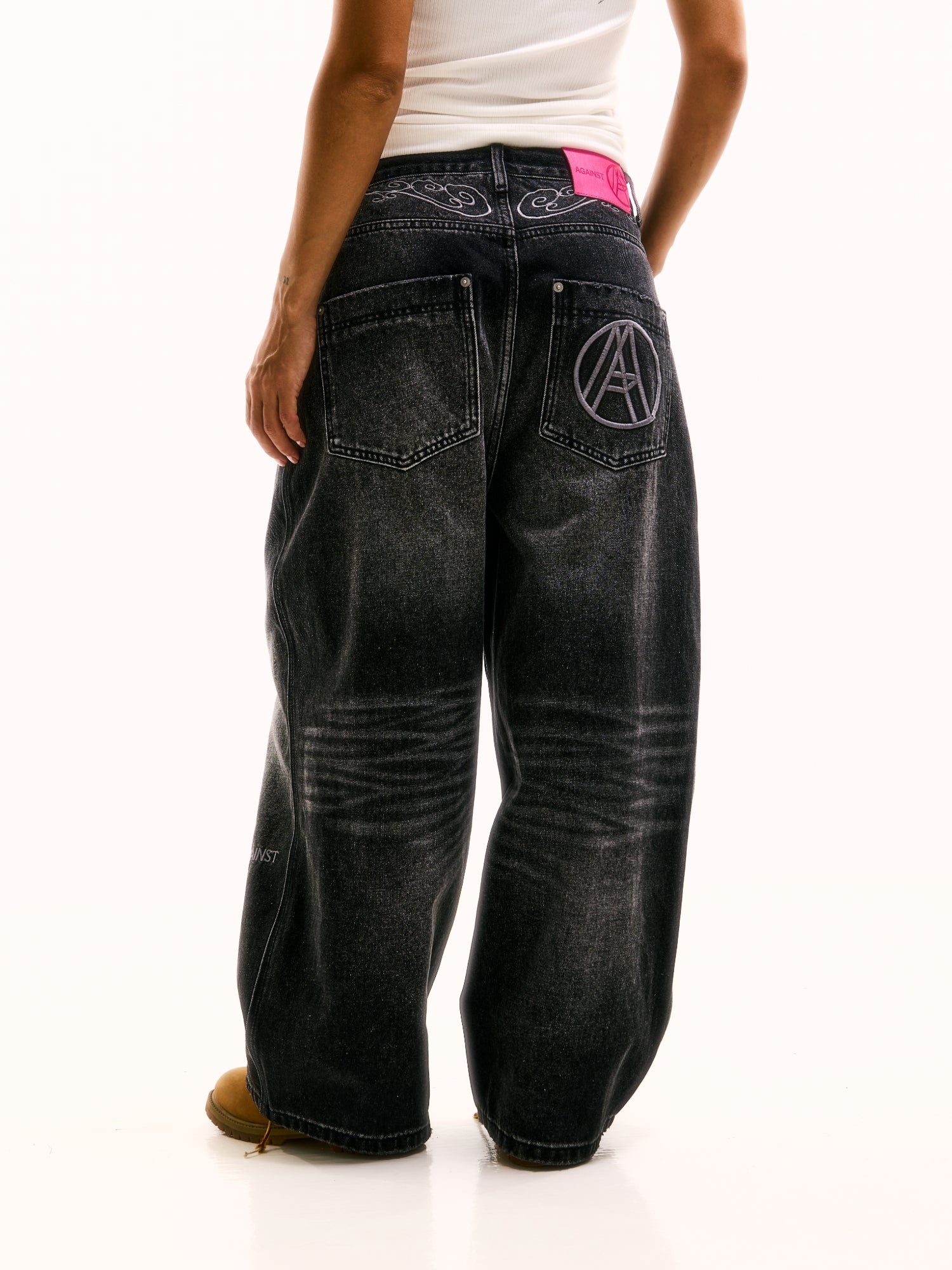 COWBOY WASHED PERFECT JEANS BLACK
