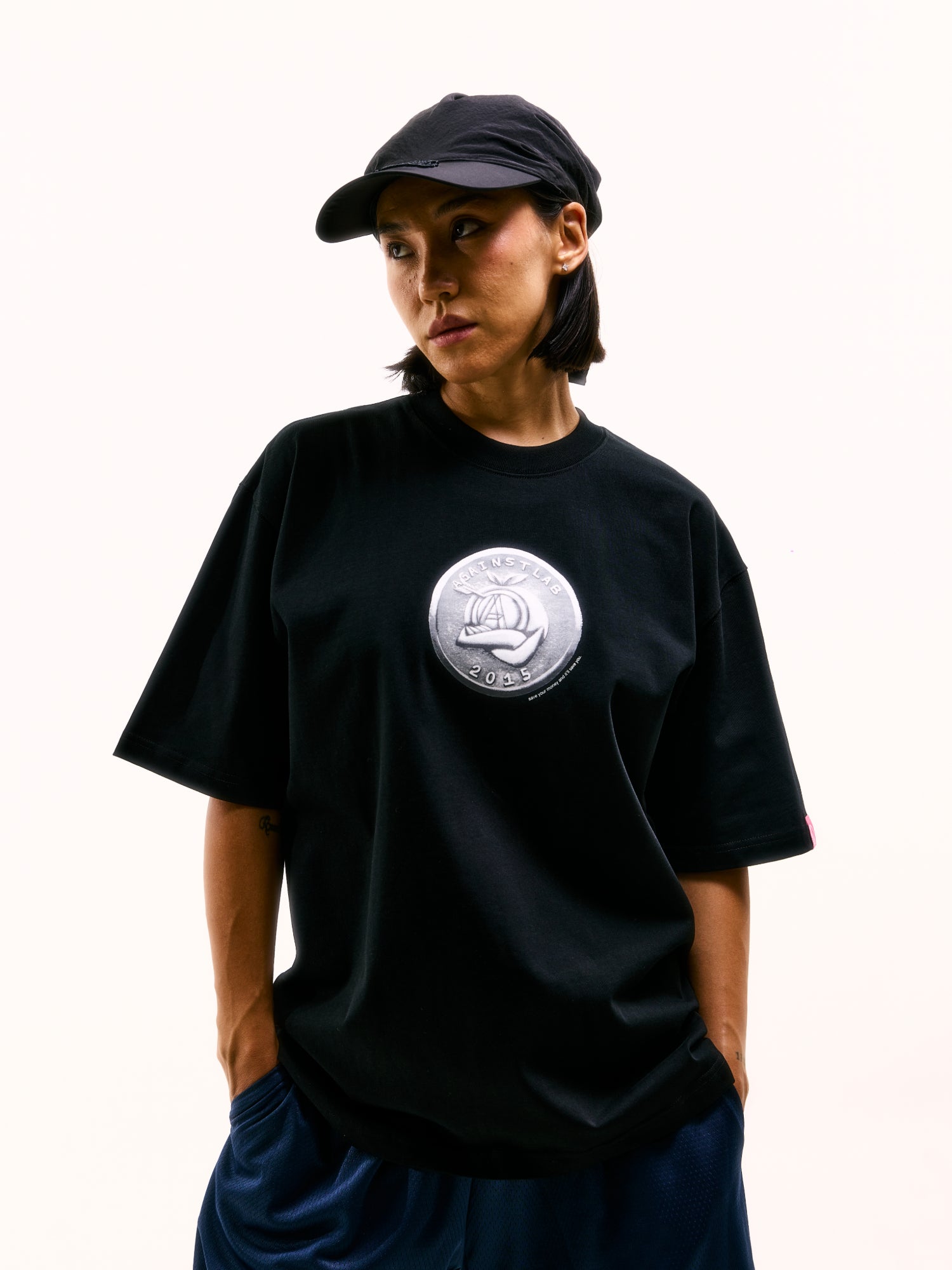 A-MAN COIN TEE BLACK