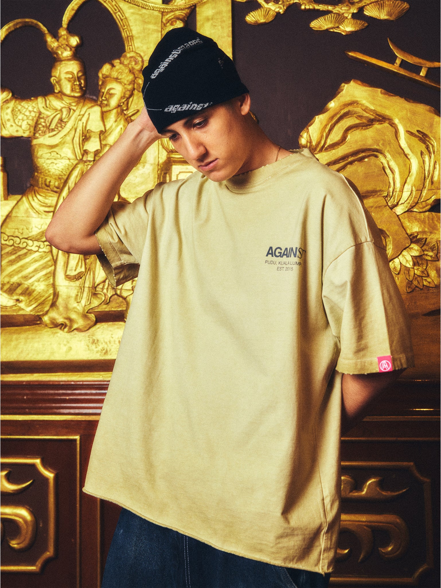 DISTRESSED STAFF TEE KHAKI