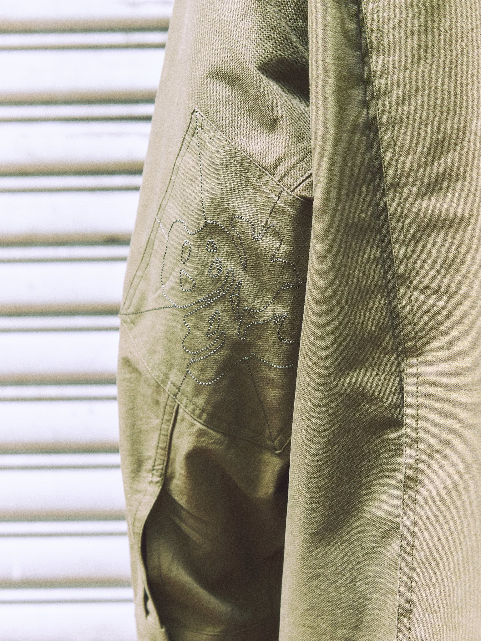 abp. 'FU' BIG BRO SHIRT 2.0 OLIVE