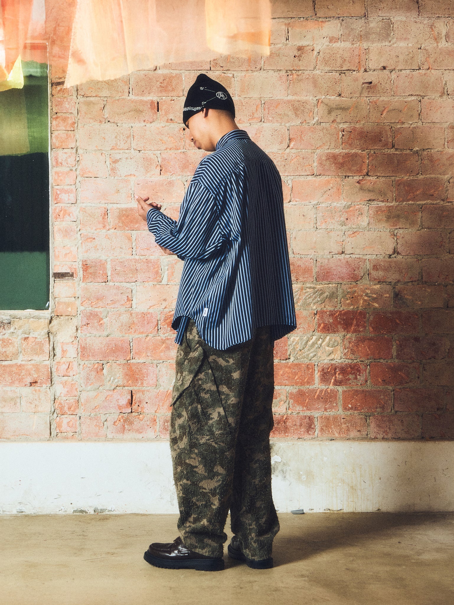 abp. CARGO BIGGIE PANT DISTRESSED CAMO